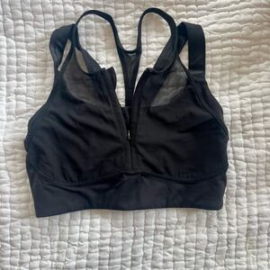Lululemon black workout bra
